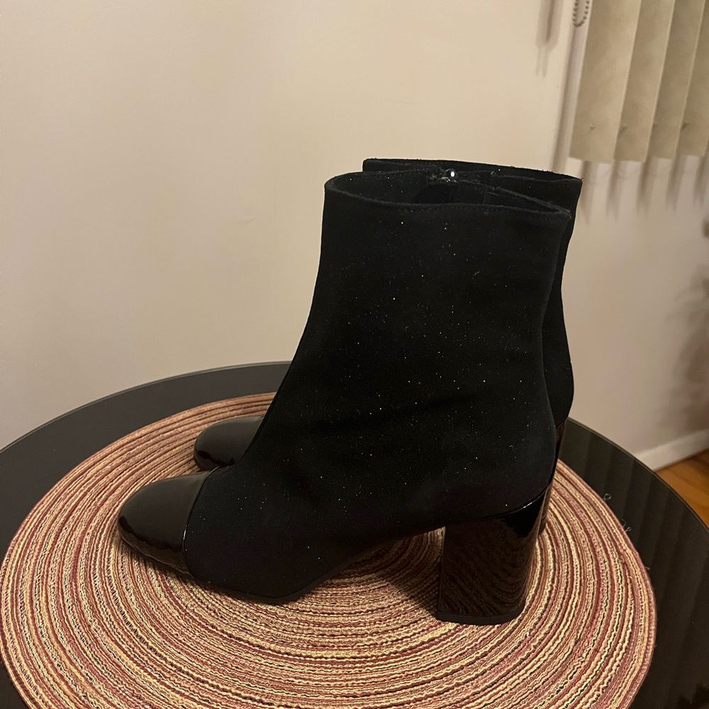 Sesto Meucci Black Ankle Booties